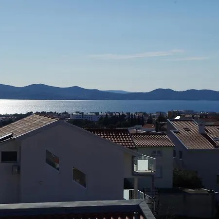 At Glance Daire Zadar