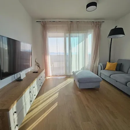 At Glance Apartman Zára